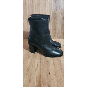 Tahari Black Leather Joni Platform Zipper Ankle Boots Size 10 3.5" Block Heel
